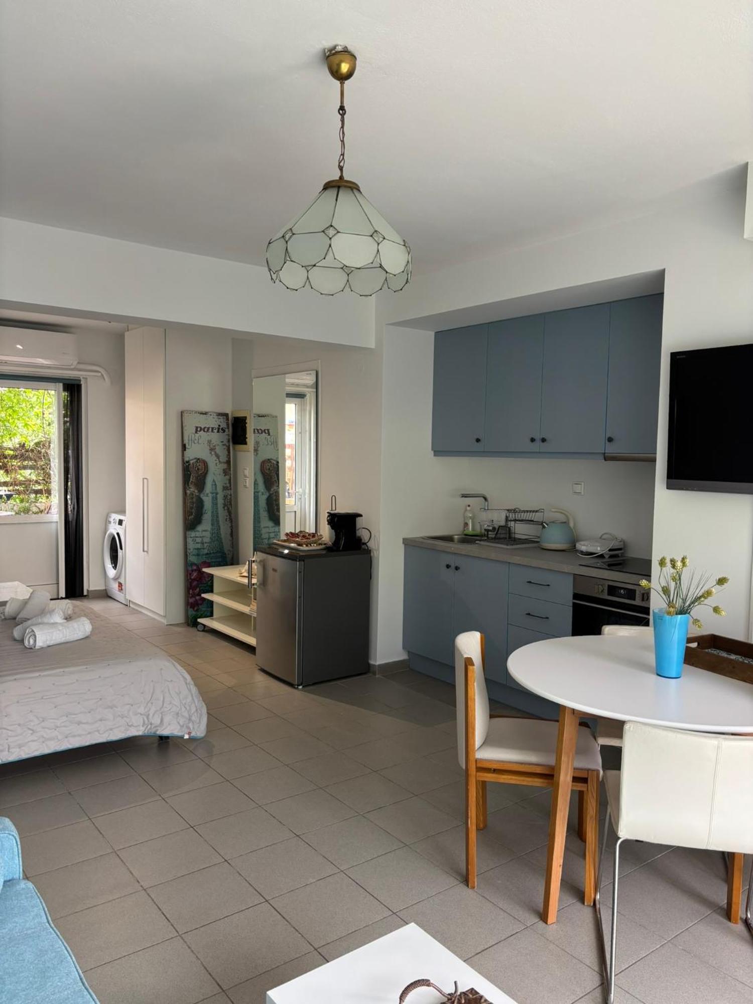 Serenity And Relaxing Studio Kalamata Exterior photo